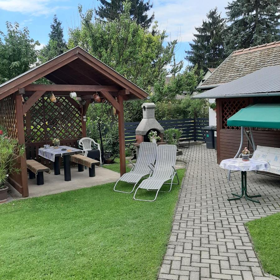 Rozsa Vendeghaz Hotel Visegrád Exterior foto
