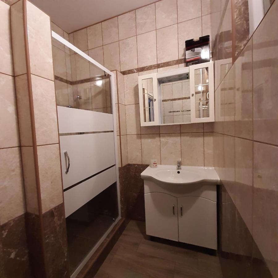 Rozsa Vendeghaz Hotel Visegrád Exterior foto